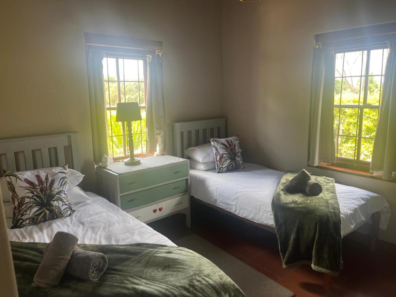 Hotel Aan De Bergen à Swellendam Extérieur photo