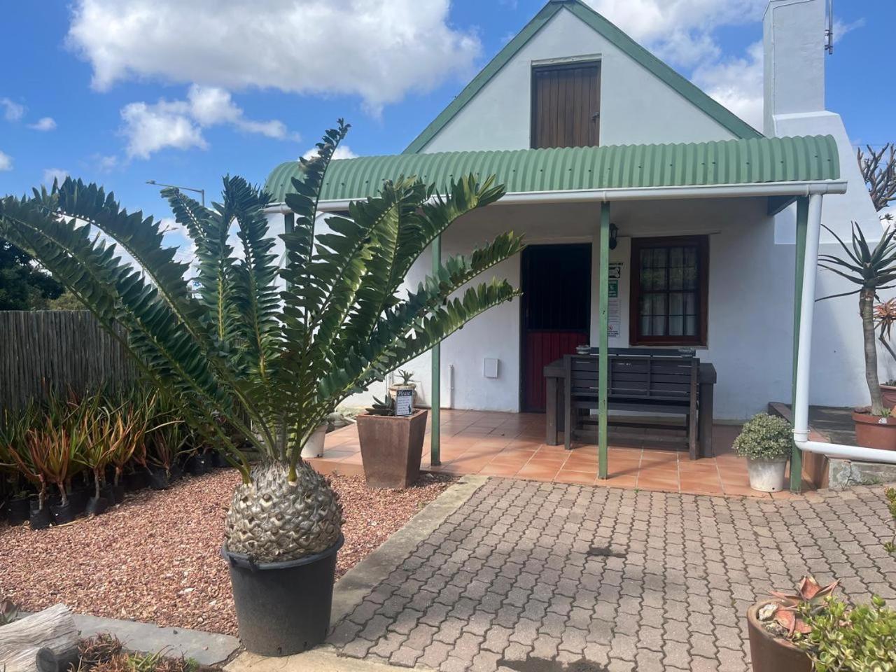 Hotel Aan De Bergen à Swellendam Extérieur photo