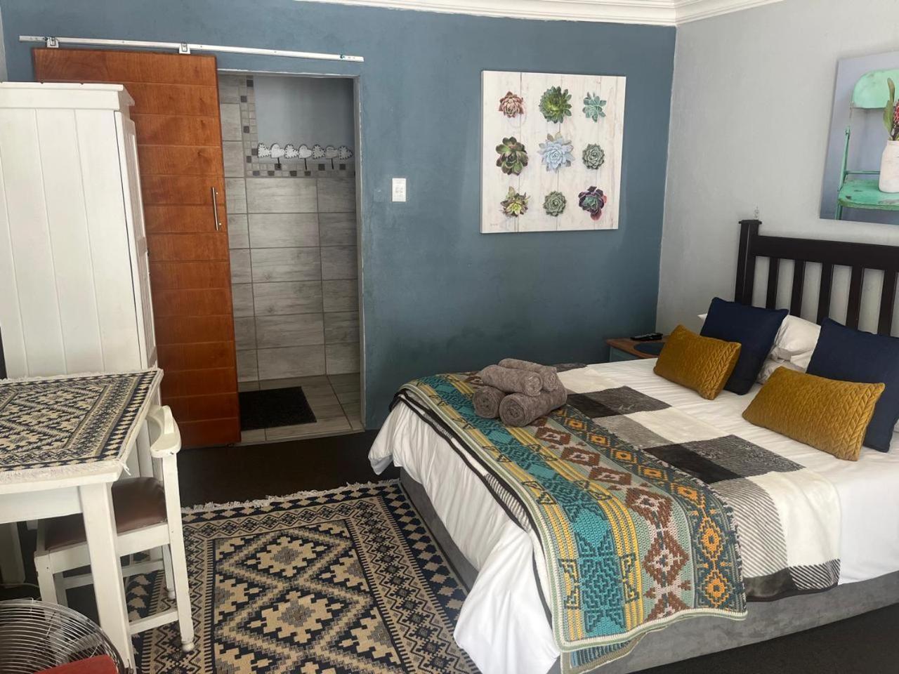 Hotel Aan De Bergen à Swellendam Extérieur photo
