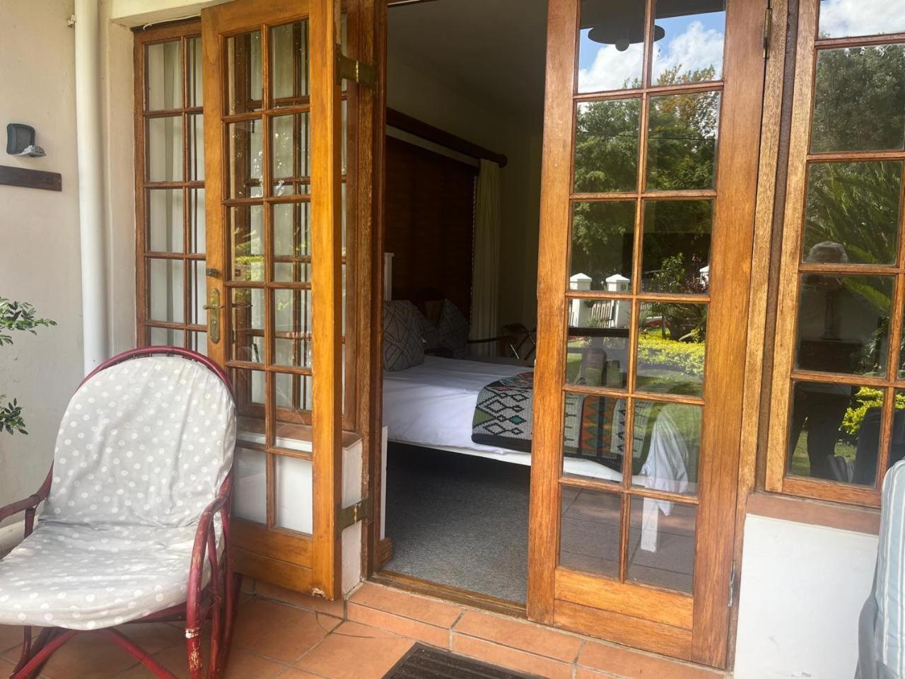 Hotel Aan De Bergen à Swellendam Extérieur photo